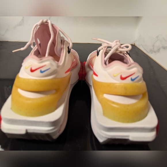 Nike Fontanka Edge ‘Light Arctic Pink’ Sneakers Size 8 MSRP $140 - Picture 9 of 12